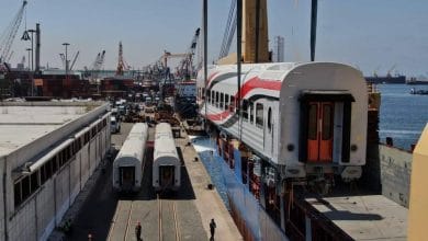 وزير النقل: وصول دفعة جديدة من عربات ركاب السكك الحديدية الجديدة لميناء الإسكندرية