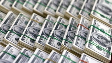 الدولار يواصل الانخفاض أمام الجنيه في تعاملات اليوم الاربعاء 17 يونيو فى البنوك