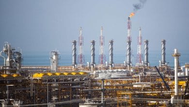 البتروكيماويات المصرية وبتروسيف توقعان اتفاقية خدمات في مجال السلامة والصحة المهنية وحماية البيئة