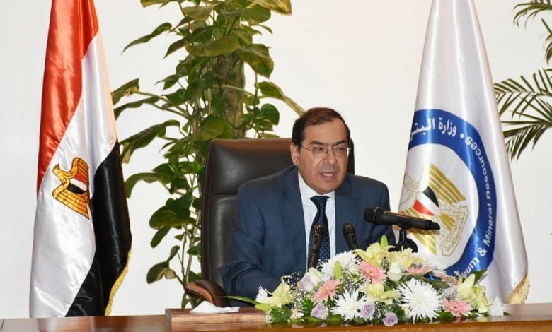 وزير البترول ينعى وفاة المهندس مصطفى الرفاعى فقيد قطاع البترول والصناعة المصرية
