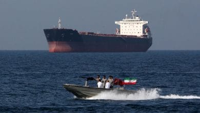 بريطانيا ترفض فكرة تبادل ناقلات مع إيران