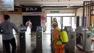 صورة «مترو الأنفاق» تواصل عمليات تطهير وتعقيم محطات المترو والقطارات بالخطوط الثلاثة