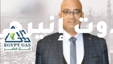 الدكتور محمد عزت يفوز باكتساح فى برئاسة اللجنة النقابية بشركة غاز مصر