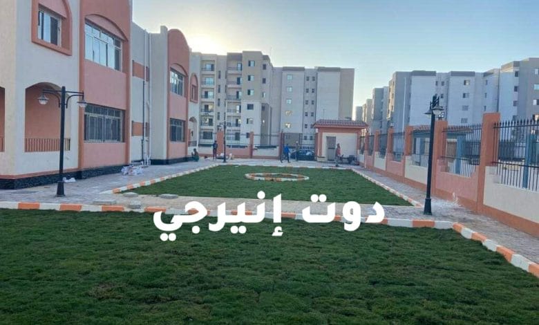 وزير الإسكان يستعرض الموقف التنفيذي للمشروعات السكنية والمرافق بمدينة " العبور الجديدة "