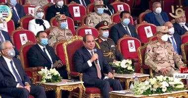 الرئيس السيسى بالندوة التثقيفية: "الشهداء قدموا دمهم علشان البلد تعيش"
