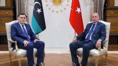 خبير يعلق على اتفاق تركيا مع السراج في ليبيا.. ماذا قال؟
