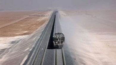 شبكة سكك الحديد الإماراتية تشق طريقها نحو صحاري الخليج