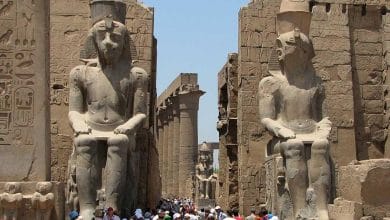 صورة «عويضة» ينفي صدور تعليمات بوقف زيارة المناطق الأثرية بالأقصر