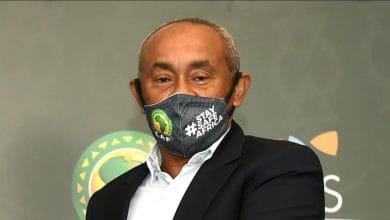 إصابة رئيس الاتحاد الافريقي لكرة القدم بكورونا