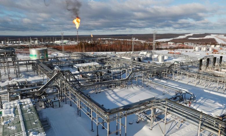روسيا تسعى لزيادة الضرائب على شركات النفط